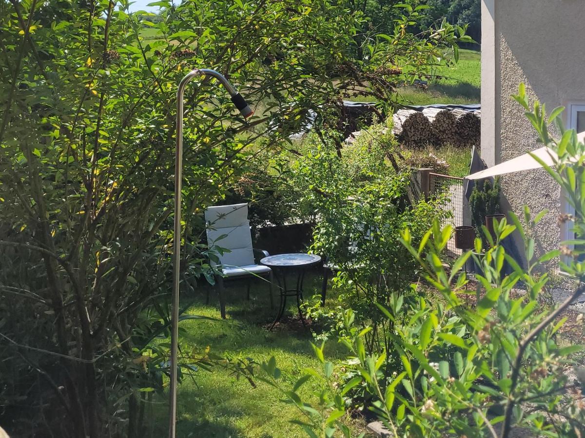 I24Rooms - Gaestezimmer Mit Eigenem Garten Legau ภายนอก รูปภาพ